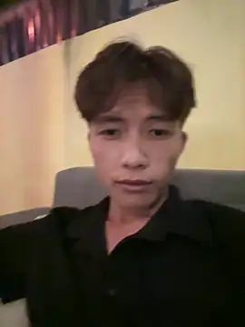 Nguyencuong1999 online show from 05/09/26, 11:37