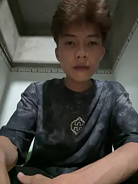 Nguyencuong1999 online show from 05/11/26, 04:59