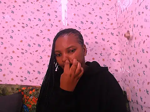 Snapshot of ebonysativa chatting on 04/08/26, 04:23 ebonysativa online show from 04/08/26, 04:23