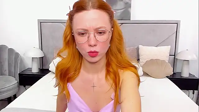 Snapshot of Martyd12 chatting on 03/22/26, 11:24 Martyd12 online show from 03/22/26, 11:24