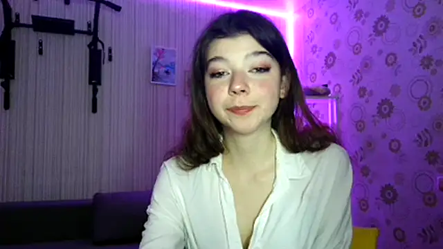 Your Little Sophie online show from 03/23/26, 10:58