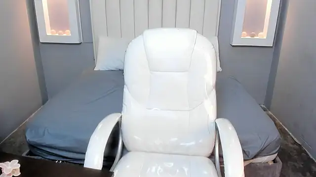 KeilyBennett online show from 03/21/26, 06:11