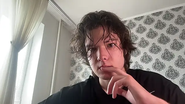 Snapshot of tomasdickpick chatting on 06/06/26, 08:41 tomasdickpick online show from 06/06/26, 08:41