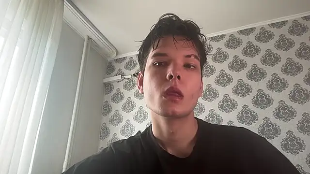 Snapshot of tomasdickpick chatting on 06/29/26, 08:20 tomasdickpick online show from 06/29/26, 08:20