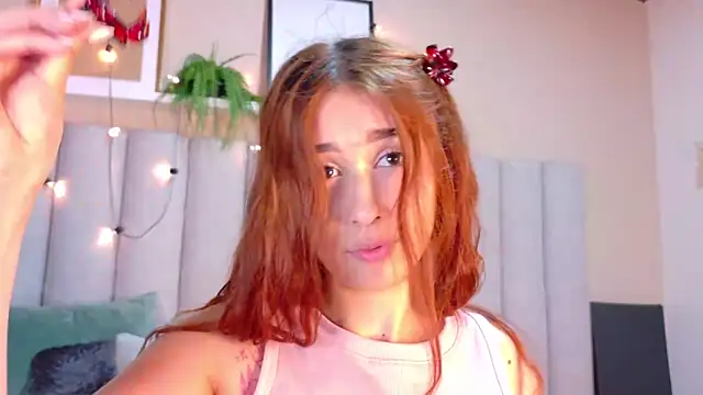 StarrMoon   online show from 05/15/26, 02:51