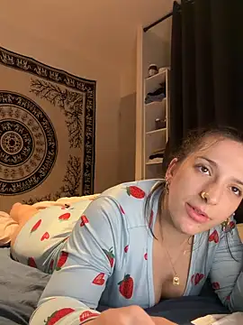 georginamoor online show from 04/07/26, 09:15