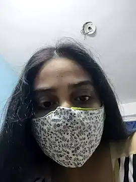 Snapshot of ALIZA_FENDY chatting on 03/26/26, 02:55 ALIZA FENDY online show from 03/26/26, 02:55
