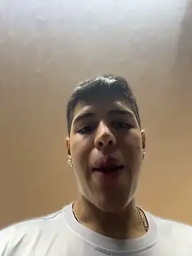 Angel khouri  online show from 04/22/26, 01:30