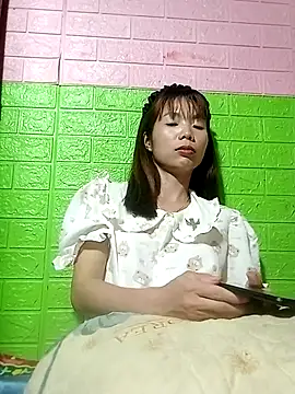 AmyLinee01 online show from 05/10/26, 08:58