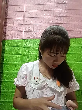 AmyLinee01 online show from 06/27/26, 11:26