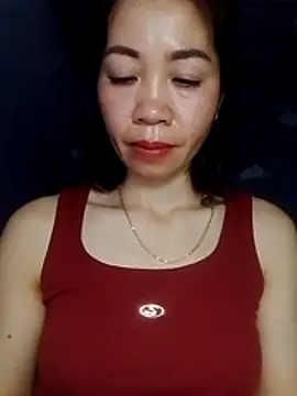 Snapshot of -Lunou- chatting on 03/21/26, 11:19 -Lunou- online show from 03/21/26, 11:19