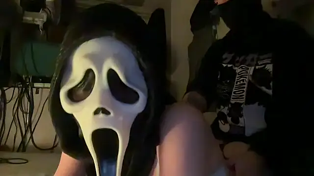 SilentScreamsVan- online show from 04/08/26, 08:53