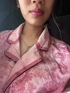 Snapshot of Saka-saka chatting on 05/03/26, 05:24 Saka-saka online show from 05/03/26, 05:24