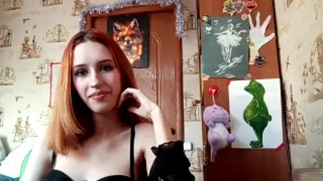Snapshot of SirenFrost chatting on 04/17/26, 02:53 SirenFrost online show from 04/17/26, 02:53