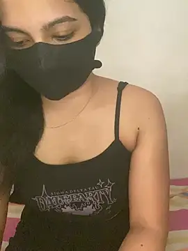 shenuteesha online show from 04/18/26, 07:12