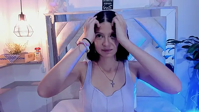 sofy bonnet1 online show from 05/14/26, 11:28