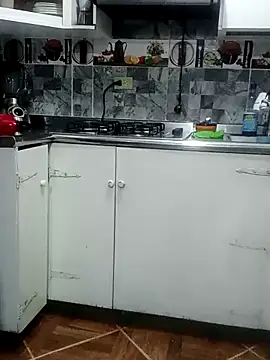 sexymomsn online show from 05/11/26, 12:05