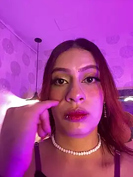 steffmontespink18 online show from 04/28/26, 01:27