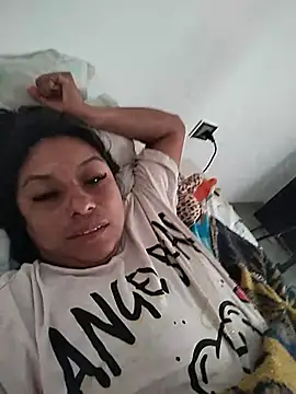 Snapshot of AngelicaStorms chatting on 07/24/26, 01:09 AngelicaStorms online show from 07/24/26, 01:09