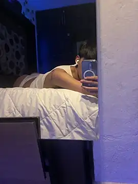 Snapshot of Ed_del_rey_2 chatting on 03/31/26, 06:47 Ed del rey 2 online show from 03/31/26, 06:47