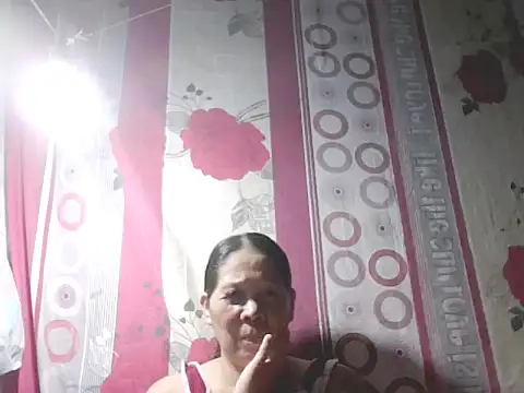 Snapshot of MsMilf_Palangga chatting on 04/05/26, 11:57 MsMilf Palangga online show from 04/05/26, 11:57