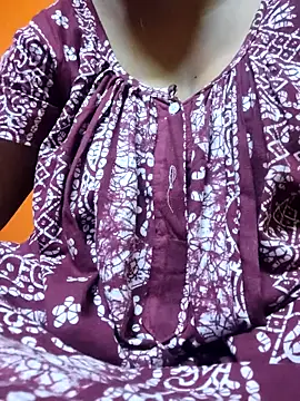 itz-priya online show from 04/03/26, 09:24