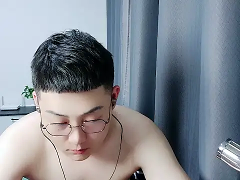 Llpl322 online show from 04/20/26, 01:58