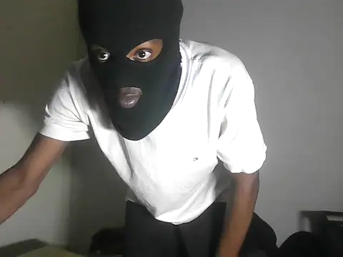 BhutiYangchaza69 online show from 06/07/26, 08:56