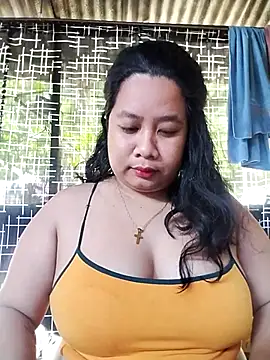 Snapshot of wild_Joan chatting on 07/05/26, 11:34 wild Joan online show from 07/05/26, 11:34