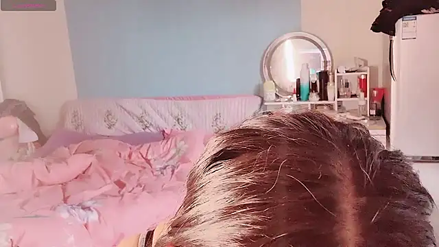 Snapshot of zhenzhen_bb chatting on 03/30/26, 05:52 zhenzhen bb online show from 03/30/26, 05:52