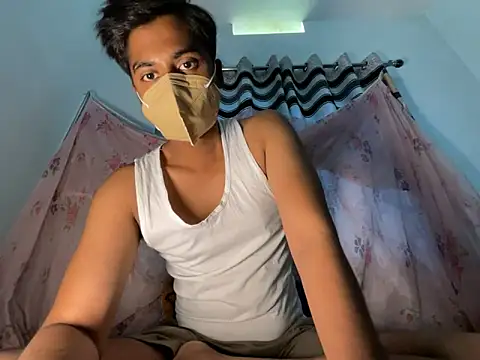 sinner2511 online show from 04/18/26, 09:02