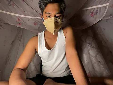 sinner2511 online show from 04/18/26, 07:07