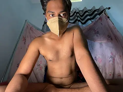 sinner2511 online show from 04/22/26, 05:32