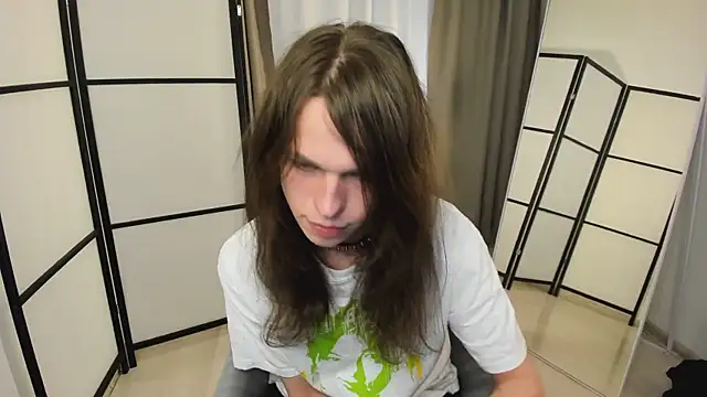 Louis Hayes online show from 03/24/26, 04:01