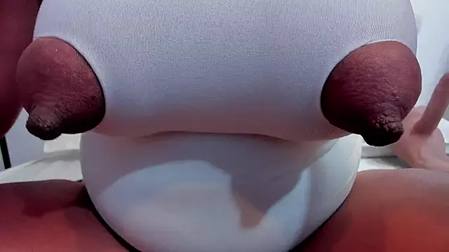 zara lopez online show from 04/19/26, 07:38