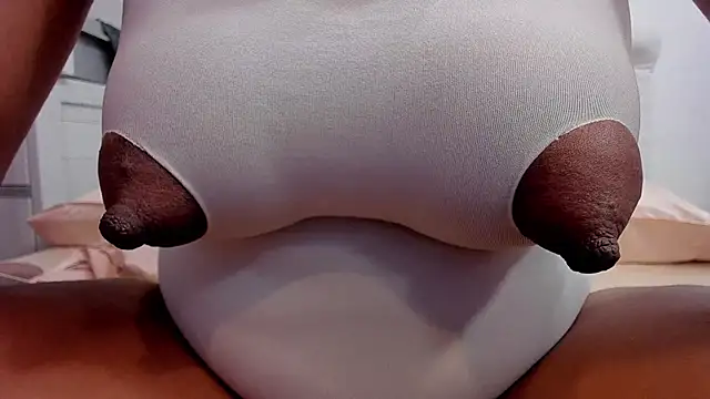 zara lopez online show from 04/22/26, 07:37