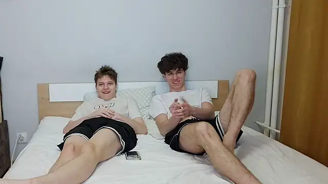 1gay1straight online show from 03/27/26, 10:09