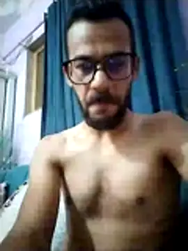 Snapshot of Alimohamed08 chatting on 07/04/26, 08:59 Alimohamed08 online show from 07/04/26, 08:59