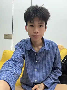 zzzzppp3 online show from 05/10/26, 02:28