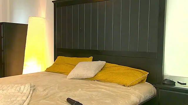 SlimTemptation online show from 05/11/26, 02:12