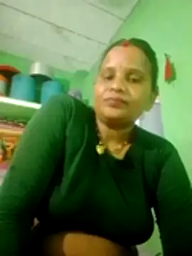 Snapshot of Shivani09900 chatting on 07/07/26, 03:09 Shivani09900 online show from 07/07/26, 03:09