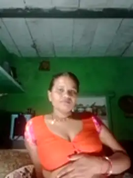 Snapshot of Shivani09900 chatting on 07/08/26, 08:46 Shivani09900 online show from 07/08/26, 08:46