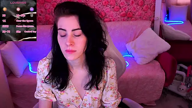 CurleyBlueEyes online show from 03/25/26, 01:50