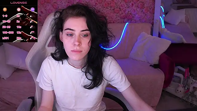 CurleyBlueEyes online show from 03/27/26, 01:44