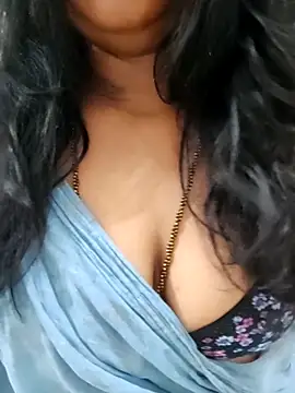 Snapshot of Ramya_456 chatting on 06/15/26, 03:42 Ramya 456 online show from 06/15/26, 03:42