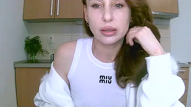 GlarysLoveressSx online show from 04/24/26, 11:45