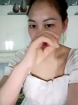 meg 06 online show from 04/17/26, 12:46