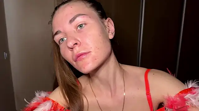 LauraJess  online show from 04/23/26, 08:02