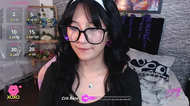 eyes moonn online show from 05/11/26, 11:38