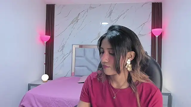 Snapshot of EsperanzaMora chatting on 04/17/26, 11:46 EsperanzaMora online show from 04/17/26, 11:46
